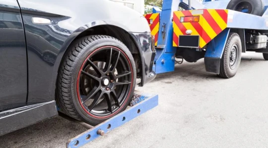 Blokada Porsche i BMW w Rosji. Dlaczego kierowcy nie mogą uruchomić swoich pojazdów?